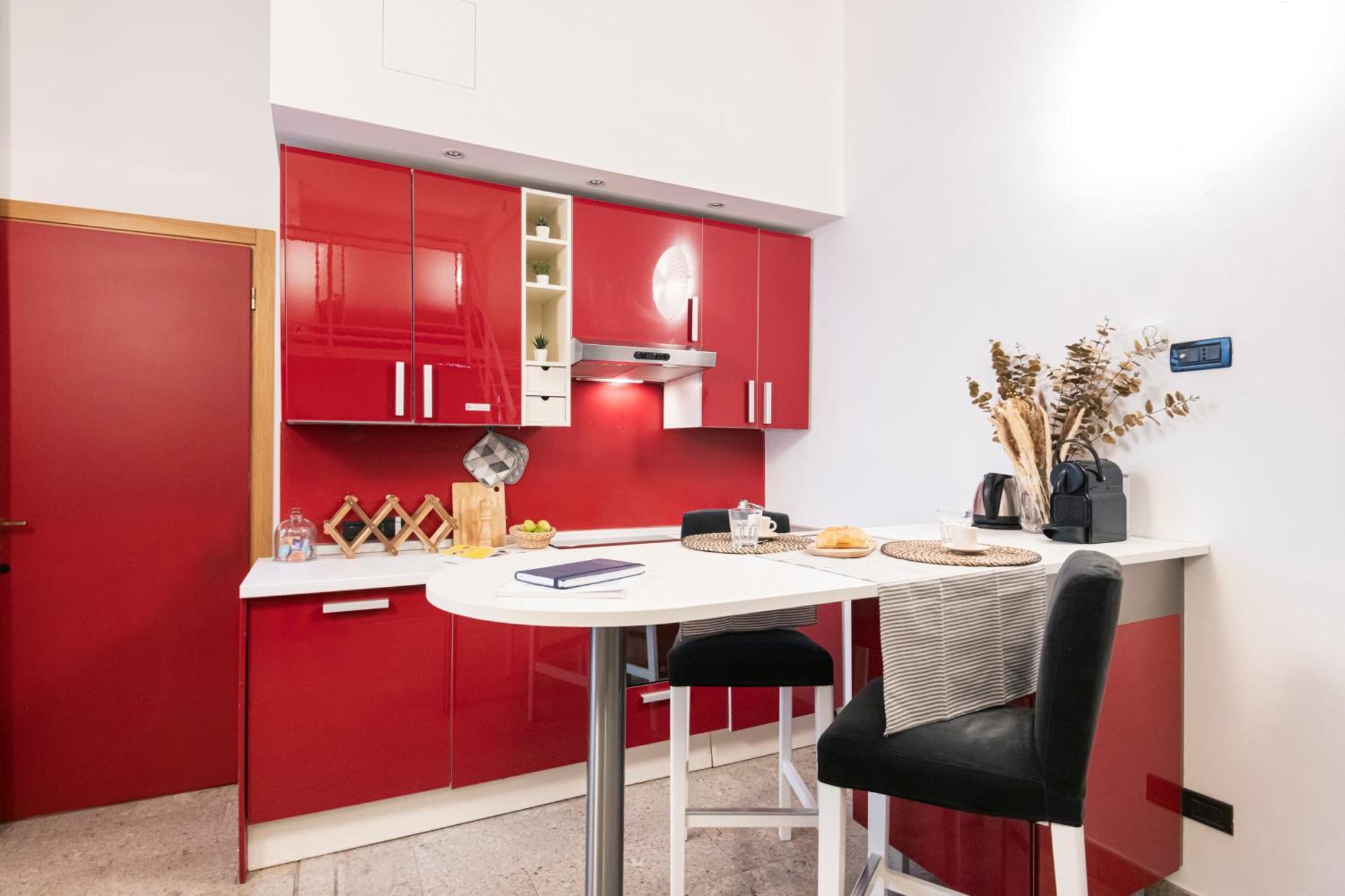 Apartamento Easylife - Accogliente Monolocale In Via Torino, Posizione Perfetta Per Scoprire La Citta Milán Exterior foto